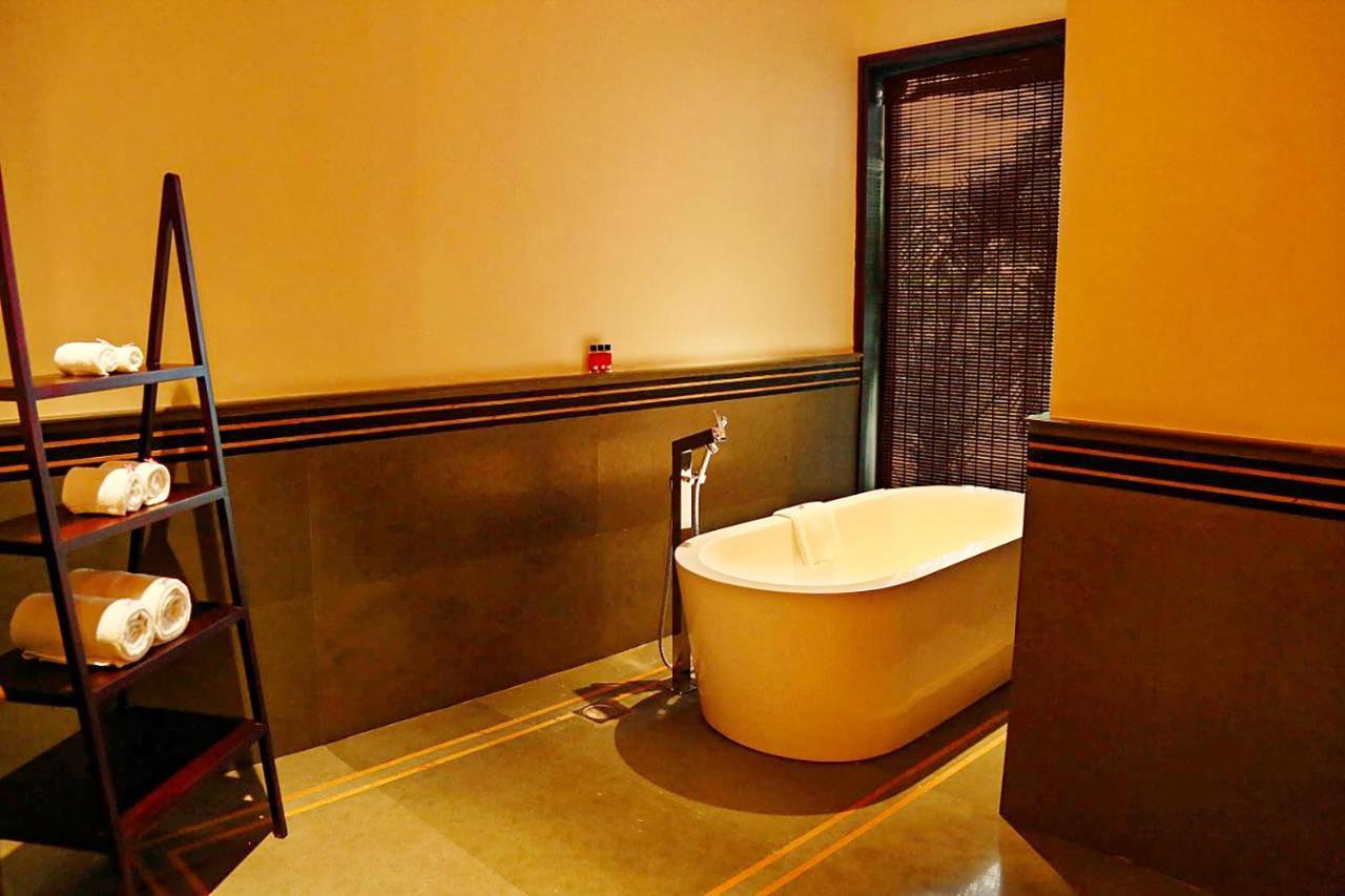 Niraamaya Wellness Retreats Backwaters And Beyond Kumarakom Exteriör bild