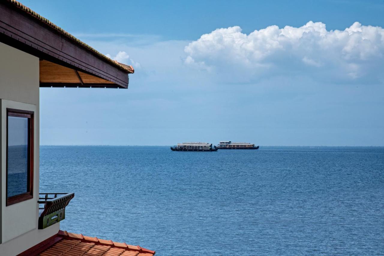 Niraamaya Wellness Retreats Backwaters And Beyond Kumarakom Exteriör bild